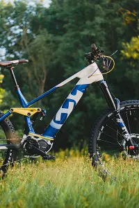 Husqvarna Hard Cross