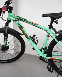 MTB Hardtail with external routing cables