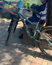 MTB leaning on stone chair